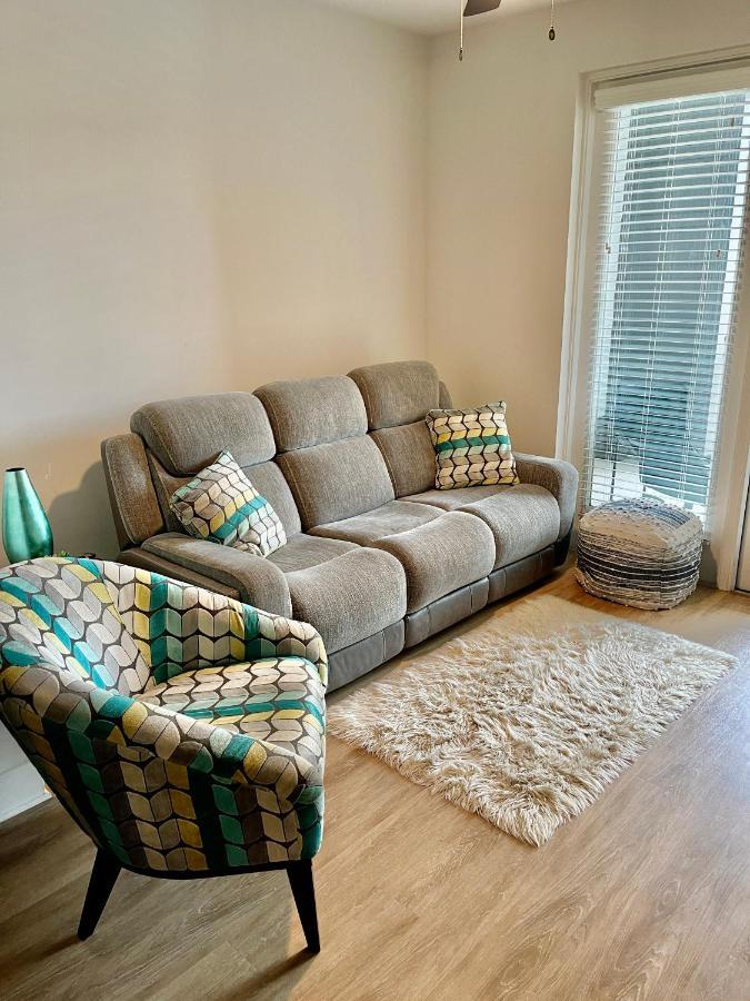 Entire Modern Luxury 1-1 Near Airport-downtown Tampa